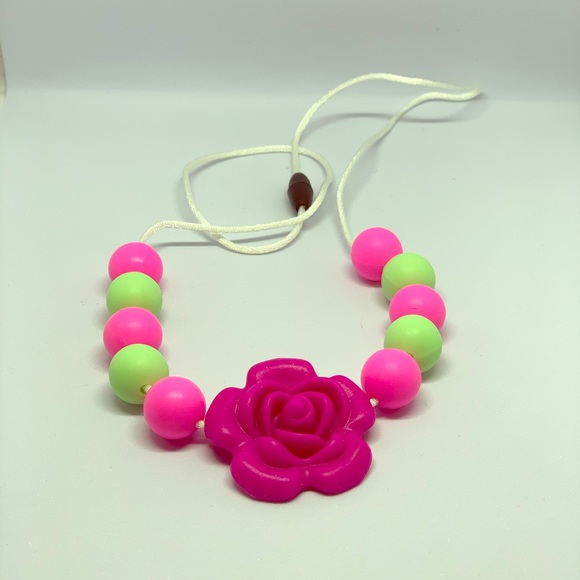 Baby teething necklace